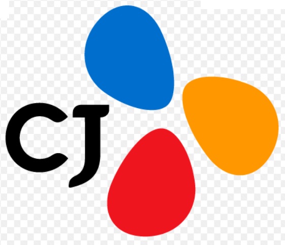 CJ그룹이 2022년 1월1일자로 주요 계열사 최고경영자(CEO) 전원을 유임하고 53명의 신임 임원을 승진시키는 내용의 임원인사를 단행했다.